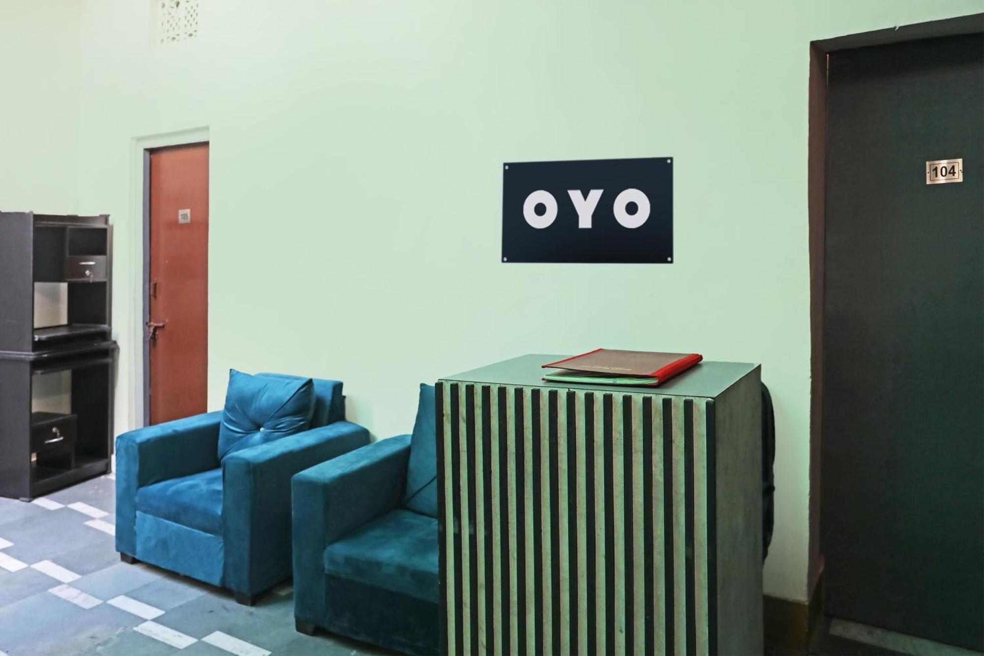 Oyo Kashish Palace New Delhi Buitenkant foto